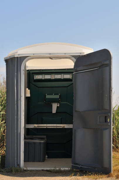 Portable Toilet Options We Offer in Monongah, WV